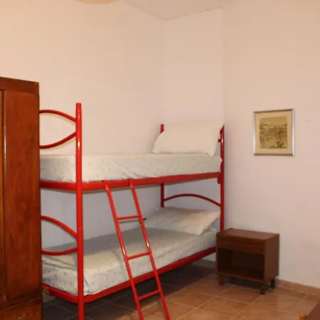 Ferienhaus Luigina E Orazio,cardedu, 7 Posti Letto